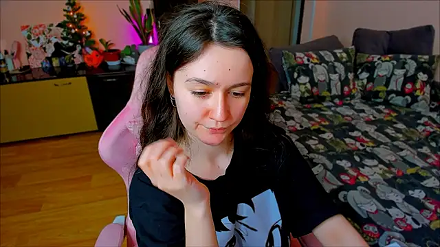 Snapshot of ameli_moon chatting on 02.26.26 ameli moon online show from 02.26.26