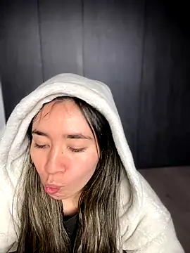 Sophie LS online show from 10.15.25