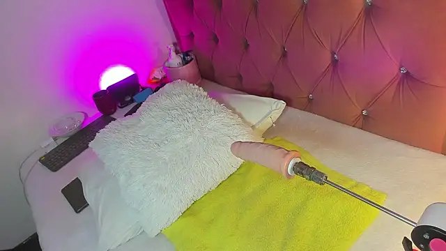 kyliestteel online show from 03.22.26