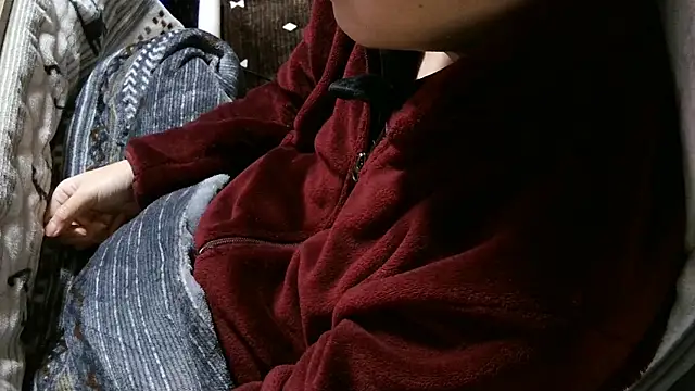 cinnabar red online show from 04.06.26