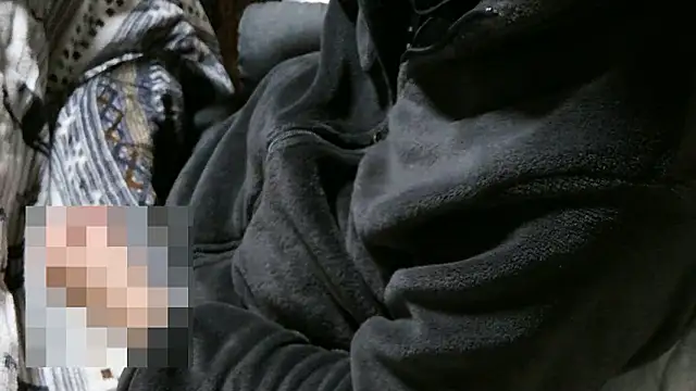 cinnabar red online show from 04.11.26