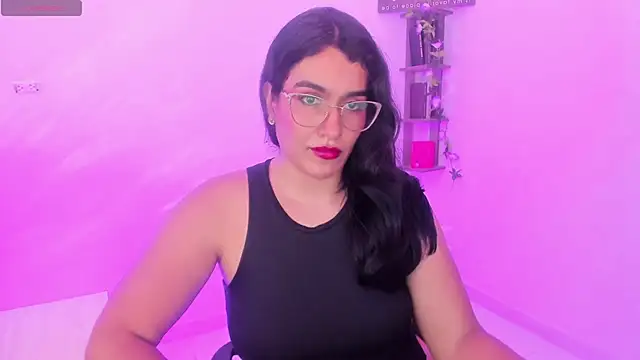 Snapshot of isabella_aristi03 chatting on 09.26.25 isabella aristi03 online show from 09.26.25