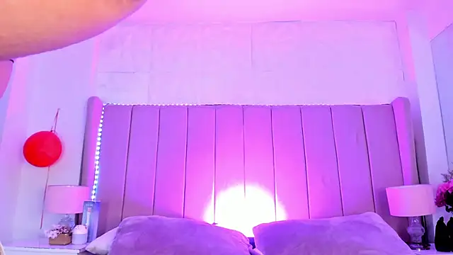 MollyBigBoobs12 online show from 03.08.25