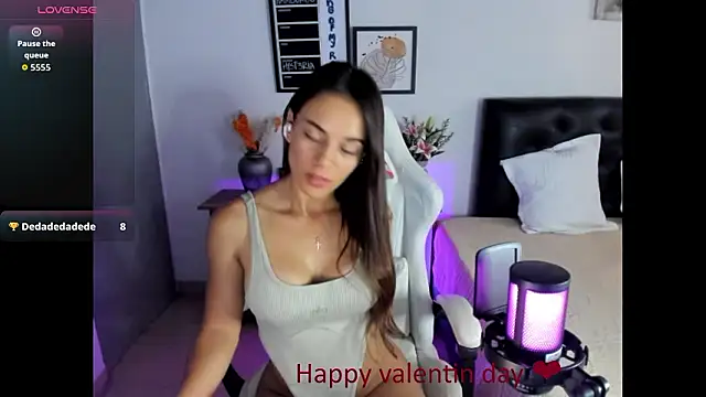 Sara lopez 28 online show from 02.15.26