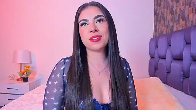 Snapshot of IsabellaAnngel chatting on 03.18.25 IsabellaAnngel online show from 03.18.25