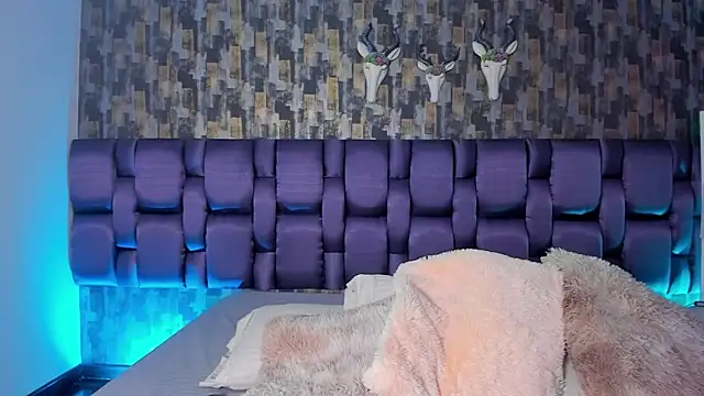 IsabellaAnngel online show from 11.12.25