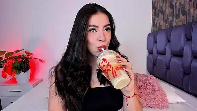 IsabellaAnngel online show from 04.16.26