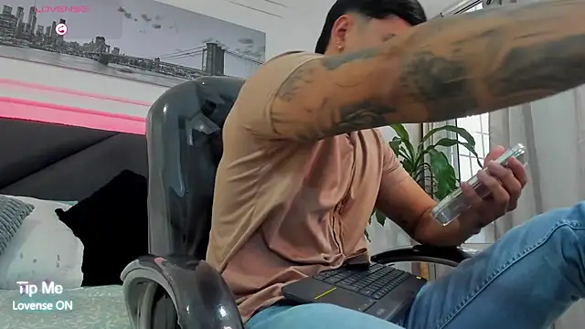 Damian23   online show from 01.16.26