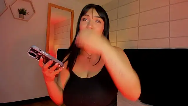 Christine Laam online show from 02.03.26