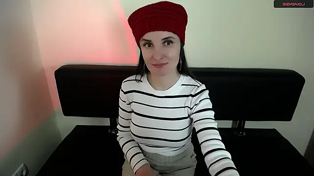 Snapshot of LaimaV_ chatting on 02.01.26 LaimaV online show from 02.01.26