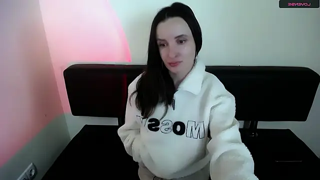 Snapshot of LaimaV_ chatting on 02.02.26 LaimaV online show from 02.02.26