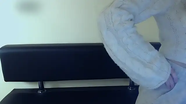 Snapshot of LaimaV_ chatting on 02.21.26 LaimaV online show from 02.21.26