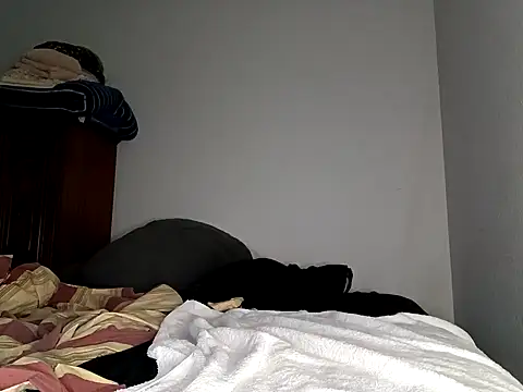 Snapshot of yasohw chatting on 01.02.25 yasohw online show from 01.02.25