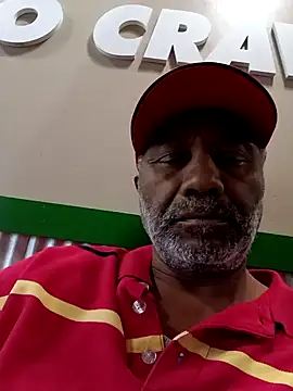 Snapshot of yasohw chatting on 01.29.25 yasohw online show from 01.29.25