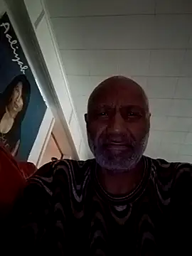 Snapshot of yasohw chatting on 12.04.25 yasohw online show from 12.04.25