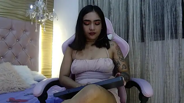 HelenaSwani online show from 02.19.25