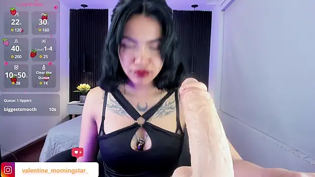 Snapshot of Gianna_foxy chatting on 12.21.24 Gianna foxy online show from 12.21.24