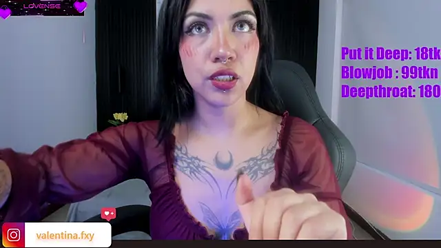 Snapshot of Gianna_foxy chatting on 09.24.25 Gianna foxy online show from 09.24.25