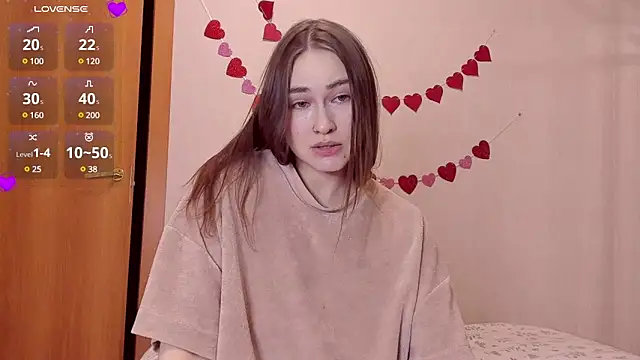 Snapshot of sleeeep_y chatting on 03.07.25 sleeeep y online show from 03.07.25