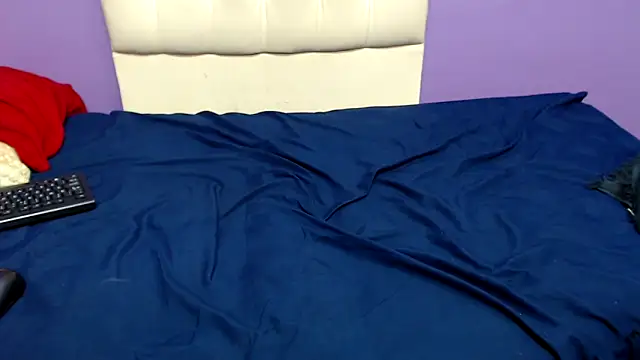 DARKGIANTMELANIN online show from 03.02.25