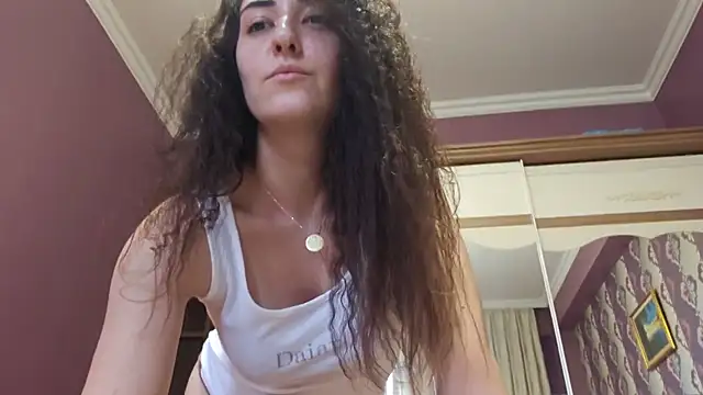 AlejandraDelaney online show from 10.21.25