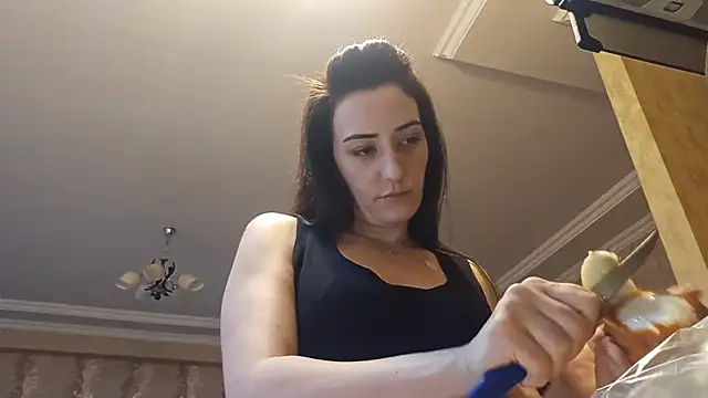 AlejandraDelaney online show from 11.27.25