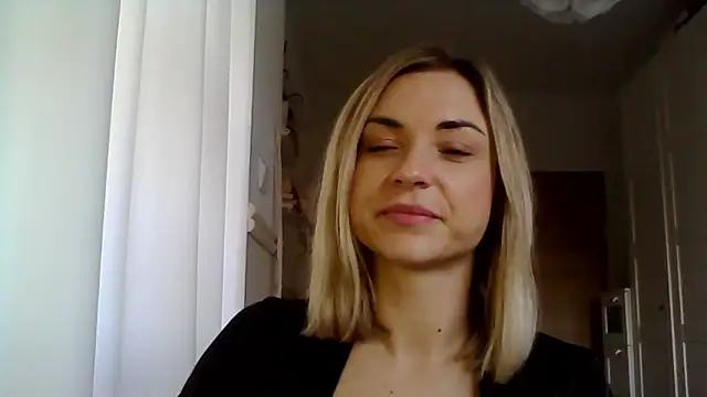 Snapshot of ashley_xlove chatting on 12.02.24 ashley xlove online show from 12.02.24