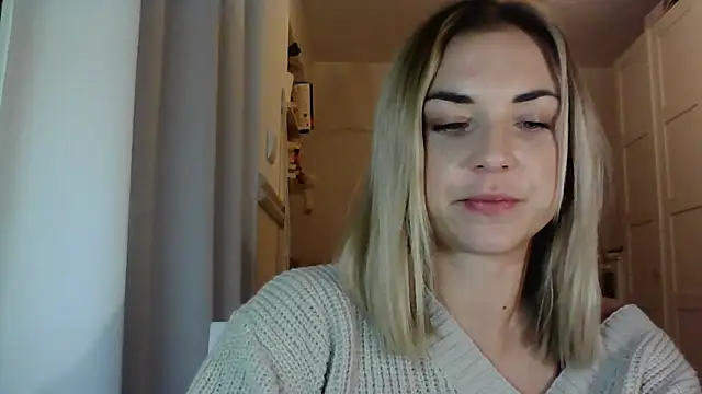 Snapshot of ashley_xlove chatting on 01.07.25 ashley xlove online show from 01.07.25