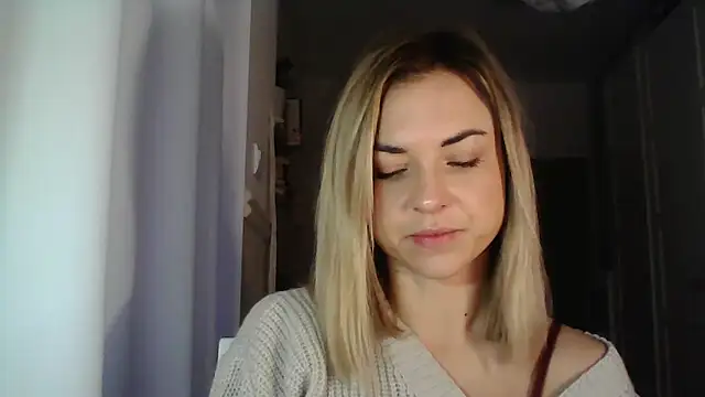 Snapshot of ashley_xlove chatting on 01.08.25 ashley xlove online show from 01.08.25