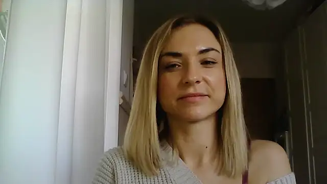 Snapshot of ashley_xlove chatting on 02.04.25 ashley xlove online show from 02.04.25