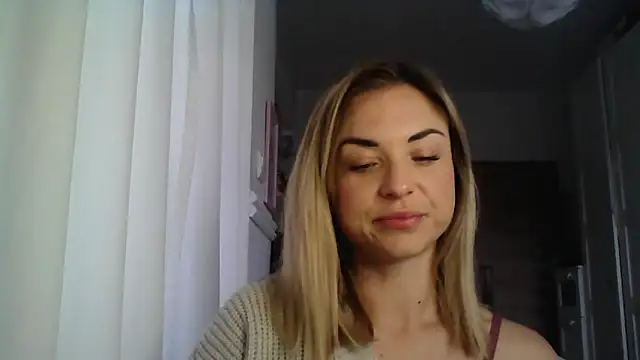 Snapshot of ashley_xlove chatting on 03.13.25 ashley xlove online show from 03.13.25