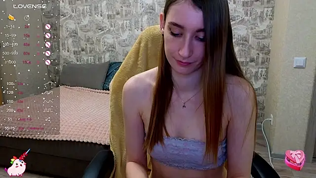 Snapshot of beril_kiss- chatting on 02.20.25 beril kiss- online show from 02.20.25