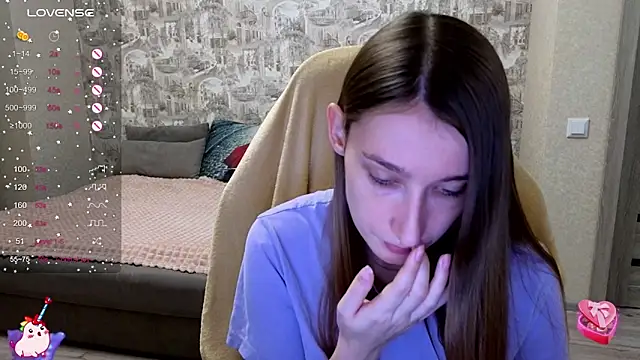 Snapshot of beril_kiss- chatting on 11.05.25 beril kiss- online show from 11.05.25