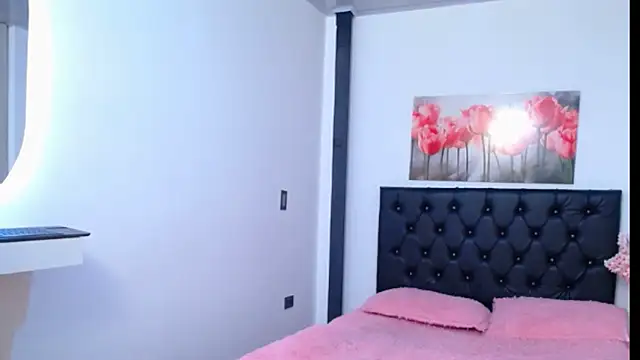 lily f00x online show from 12.05.25