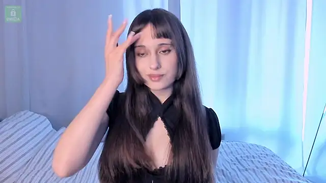 erika hoiree online show from 06.21.26