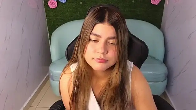 emmalee 01a online show from 02.28.25