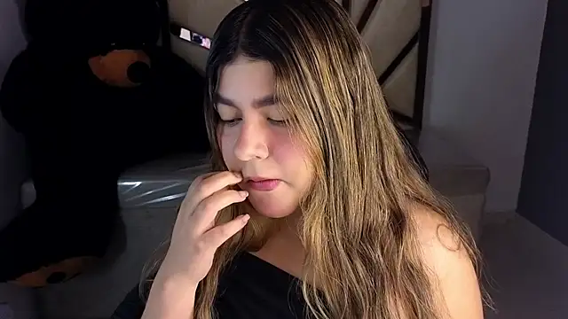 emmalee 01a online show from 03.08.25