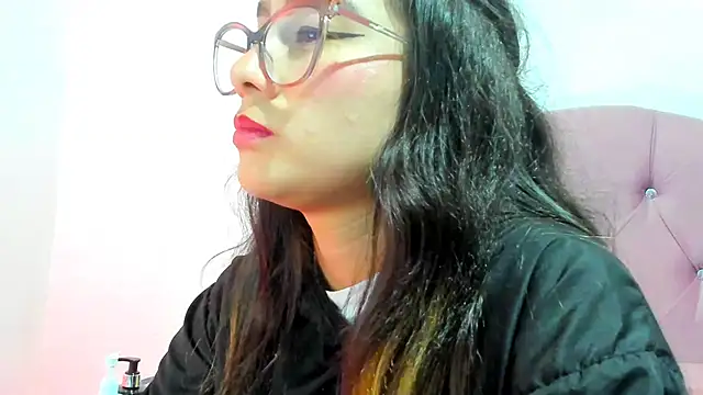 Snapshot of teffy_lee chatting on 02.01.25 teffy lee online show from 02.01.25