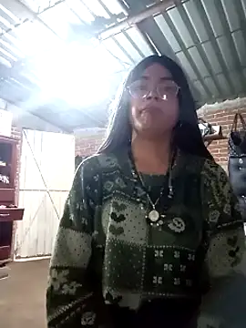 yovana13 online show from 10.04.25