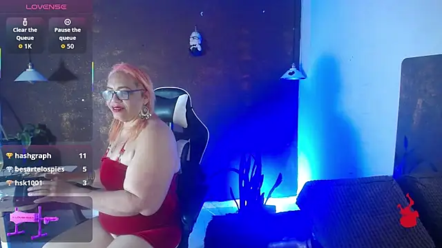 Snapshot of PervertedMature chatting on 02.08.26 PervertedMature online show from 02.08.26