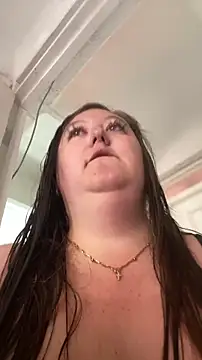 Chloee ep online show from 10.16.25