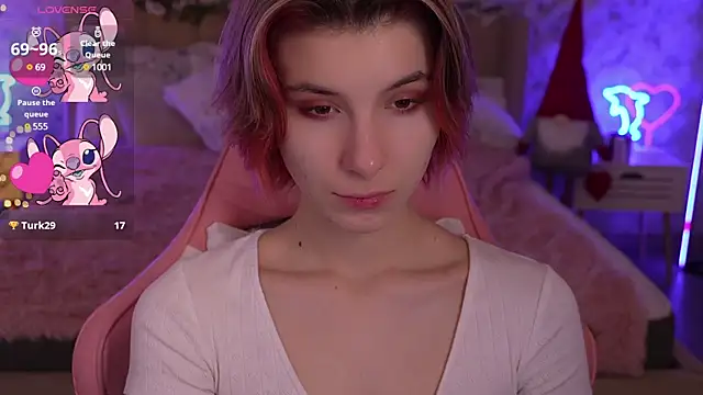 HaylaAmber online show from 01.04.25