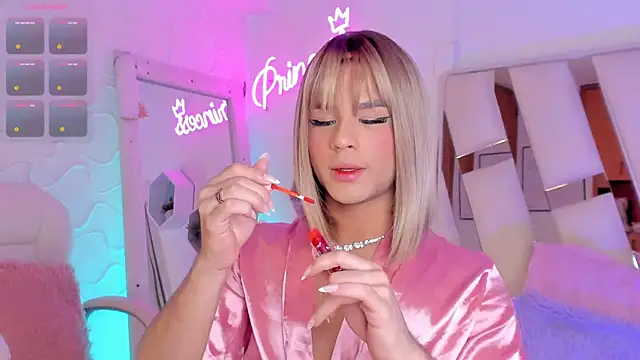 Snapshot of EthanCollens chatting on 02.08.25 EthanCollens online show from 02.08.25