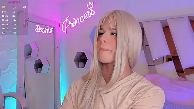 Snapshot of EthanCollens chatting on 02.12.25 EthanCollens online show from 02.12.25