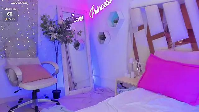 Snapshot of EthanCollens chatting on 03.07.25 EthanCollens online show from 03.07.25