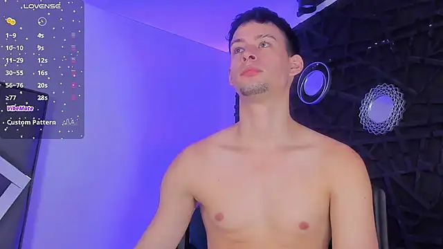 Snapshot of JadeSmiith_ chatting on 01.09.25 JadeSmiith online show from 01.09.25