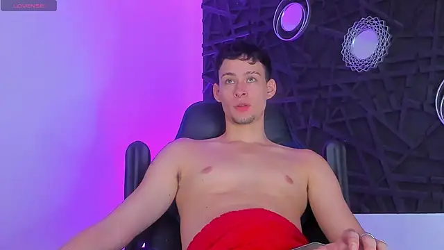 Snapshot of JadeSmiith_ chatting on 01.10.25 JadeSmiith online show from 01.10.25