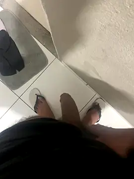 VouchingLagging online show from 10.22.25