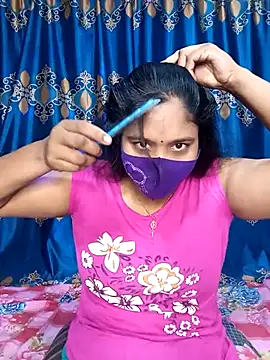 Snapshot of Hot_Maleka chatting on 03.14.25 Hot Maleka online show from 03.14.25