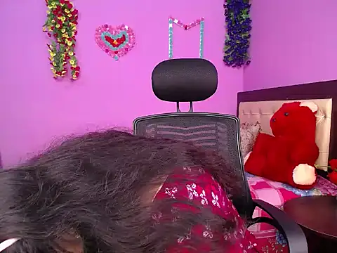 Hot Maleka online show from 01.13.26